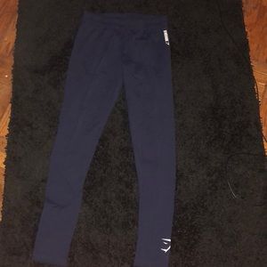 Navy blue gym shark leggings